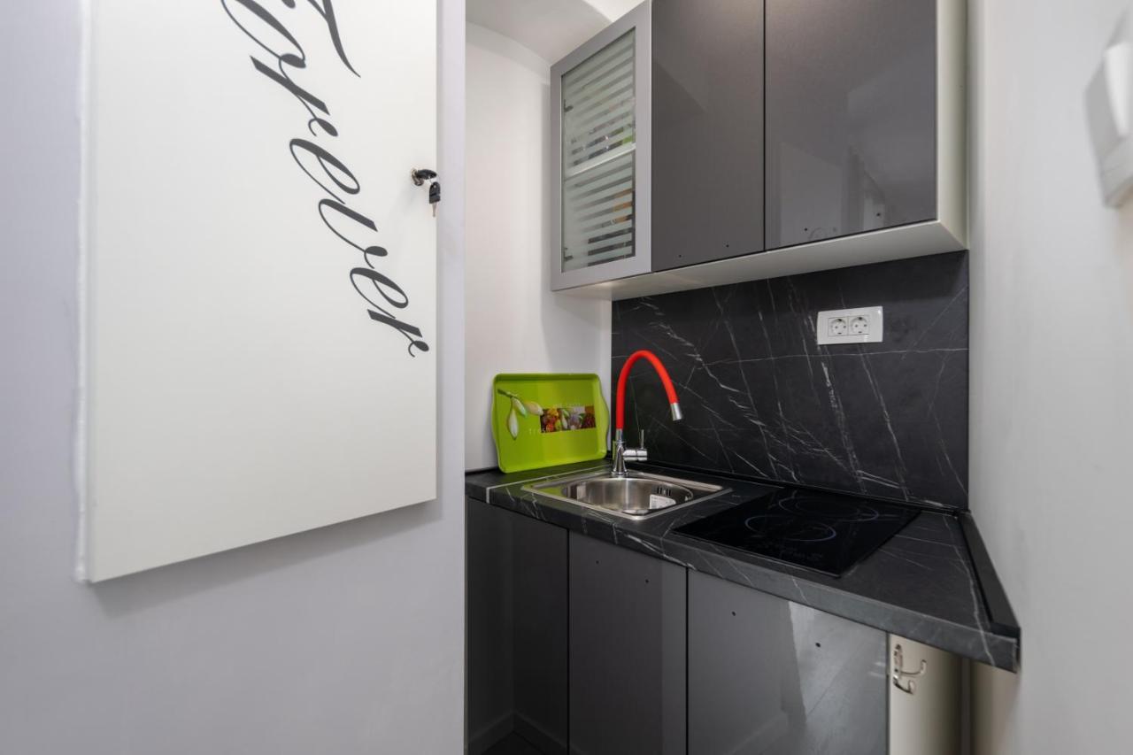 Apartment & Rooms Forever 2 Rijeka Extérieur photo